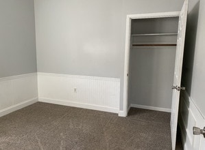 1115 Oliver St, Unit A in North Tonawanda, NY - Foto de edificio - Building Photo