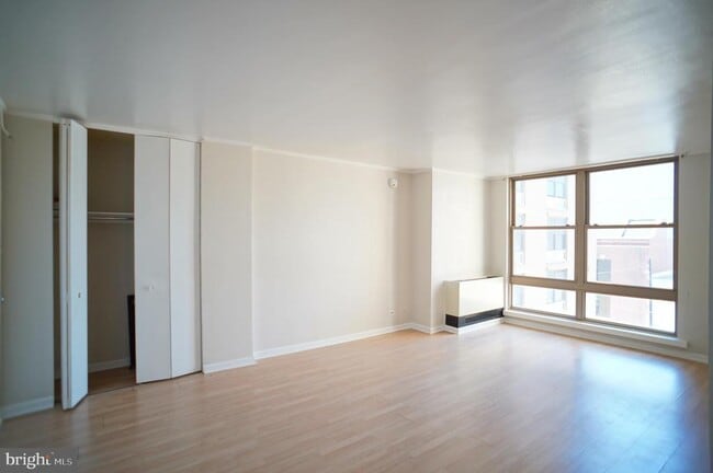 property at 1260 21st St NW