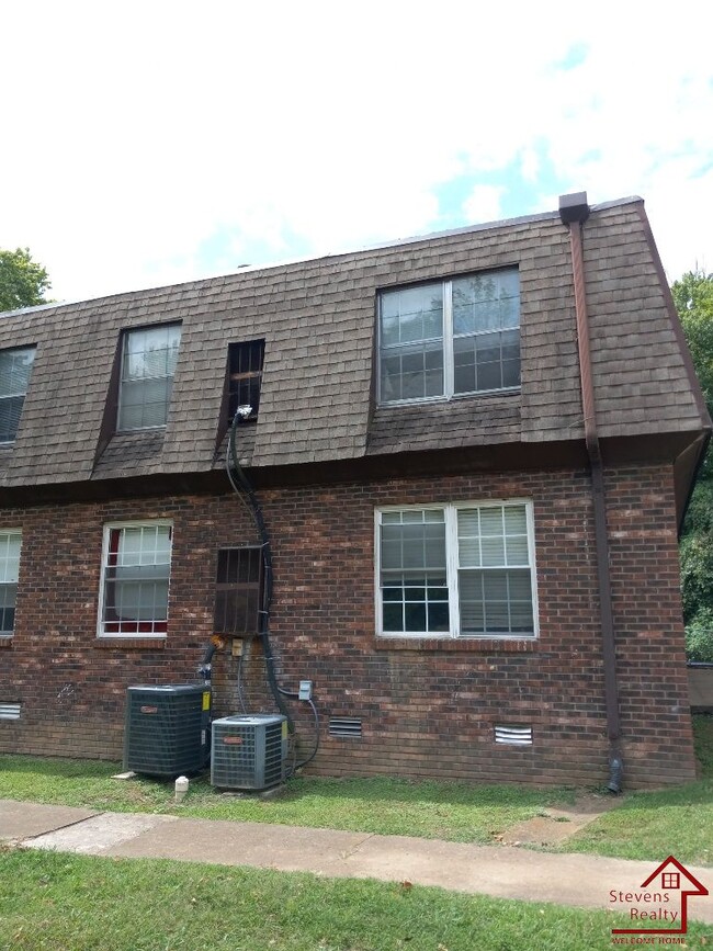 property at 441 Harding Pl