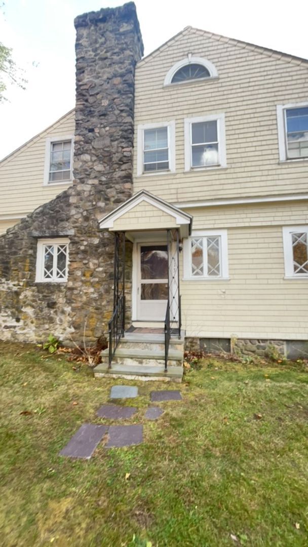 111 School St-Unit -2 in Acton, MA - Building Photo - Building Photo