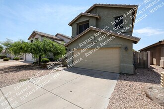 20412 N 32nd Pl in Phoenix, AZ - Foto de edificio - Building Photo