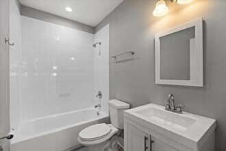 3701 W Diversey Ave in Chicago, IL - Building Photo - Building Photo