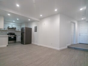 38 Miriam St, Unit A in Daly City, CA - Building Photo - Building Photo