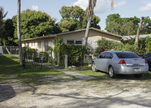 1429-1431 NE 118th Ter in Miami, FL - Building Photo - Building Photo