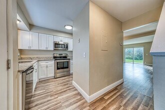 283 Gardner Ln in Kissimmee, FL - Building Photo - Building Photo