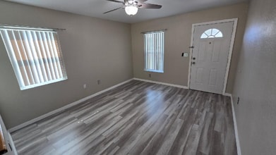 7201 63rd St N in Pinellas Park, FL - Building Photo - Building Photo