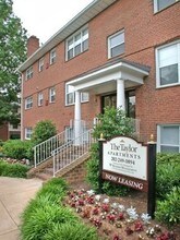 The Taylor in Arlington, VA - Building Photo - Building Photo