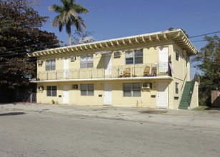 8400-8408 NE 1st Ave in Miami, FL - Building Photo - Building Photo