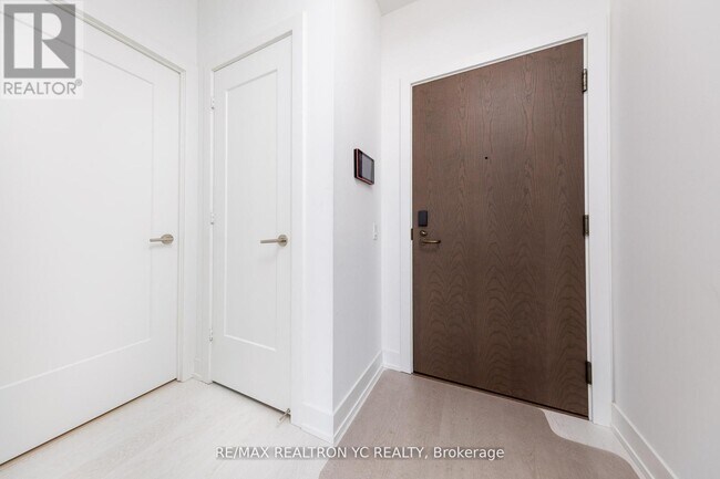 property at 20-420 Inn On The Pk Dr