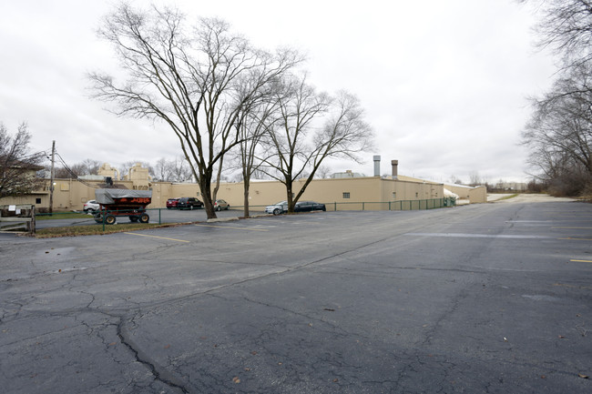 New Lenox Horizon Senior Living Community in New Lenox, IL - Building Photo - Building Photo