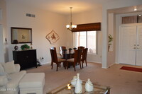 15621 W Heritage Dr in Sun City West, AZ - Foto de edificio - Building Photo