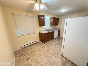 1211 Ledwich Ave in Yakima, WA - Building Photo - Building Photo