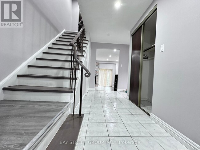 193 Silver Springs Blvd in Toronto, ON - Building Photo - Building Photo