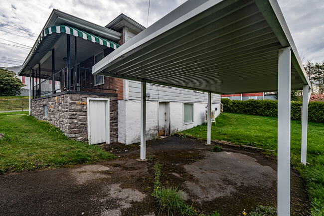 property at 224 N Vance Dr