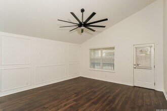 14251 Geyserite Ave in San Antonio, TX - Building Photo - Building Photo
