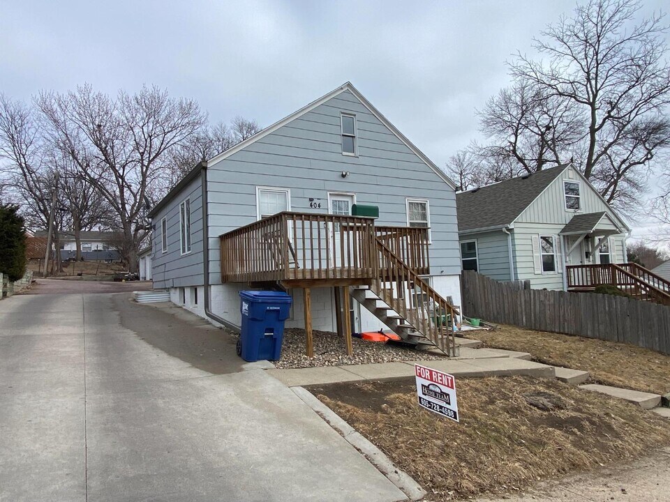 404 S Wayland Ave in Sioux Falls, SD - Building Photo