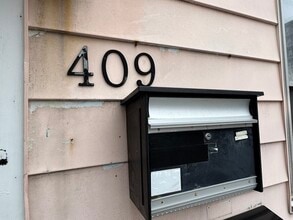 409 Moody St in Lowell, MA - Building Photo - Building Photo