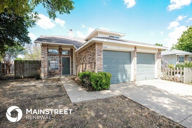 property at 3124 Stonewall Ln