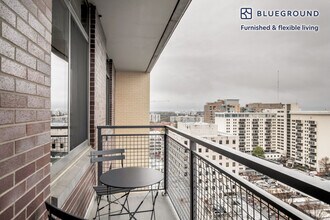 4918 St Elmo Ave in Bethesda, MD - Building Photo - Building Photo