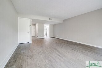 49 Knollwood Cir in Savannah, GA - Building Photo - Building Photo
