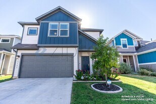 15705 Singh Dr in Austin, TX - Building Photo