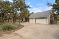 7130 Ranch Rd 2338 in Georgetown, TX - Foto de edificio - Building Photo