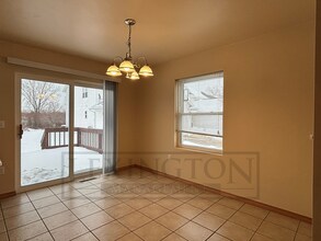 274 Tony Ln in Howard, WI - Building Photo - Building Photo