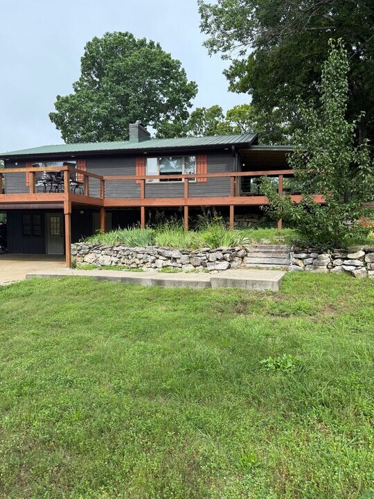 6 Oak Lawn Dr in Kimberling City, MO - Building Photo