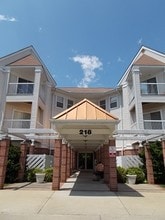 Mary Hardesty House in Berryville, VA - Foto de edificio - Building Photo
