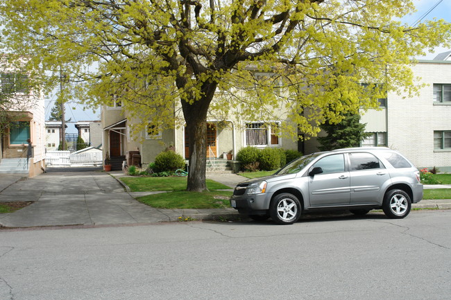 1812 W Pacific Ave in Spokane, WA - Foto de edificio - Building Photo