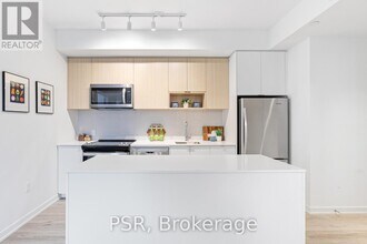 4365 Bloor St W in Toronto, ON - Building Photo - Building Photo