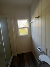 409 E Rose St, Unit 409A East Rose St in Stockton, CA - Building Photo - Building Photo