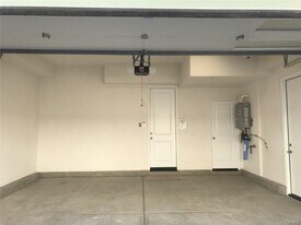 164 Spectacle in Irvine, CA - Building Photo