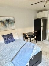 206 9th Ave N in St. Petersburg, FL - Building Photo - Building Photo
