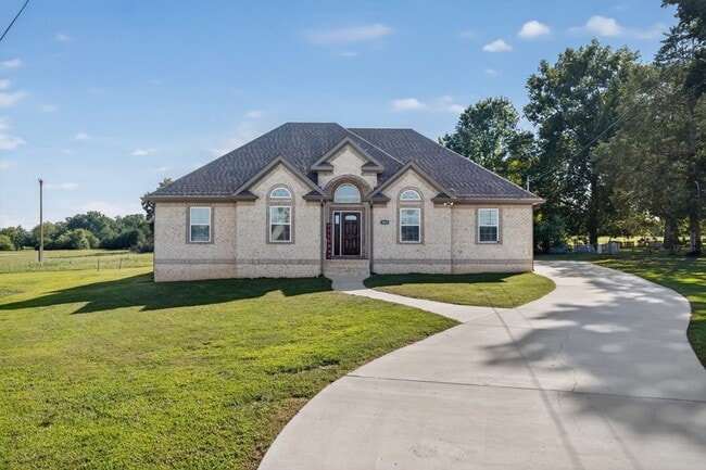 3019 Cambridge Ct, Unit 505-305 in Lewisburg, TN - Building Photo - Building Photo