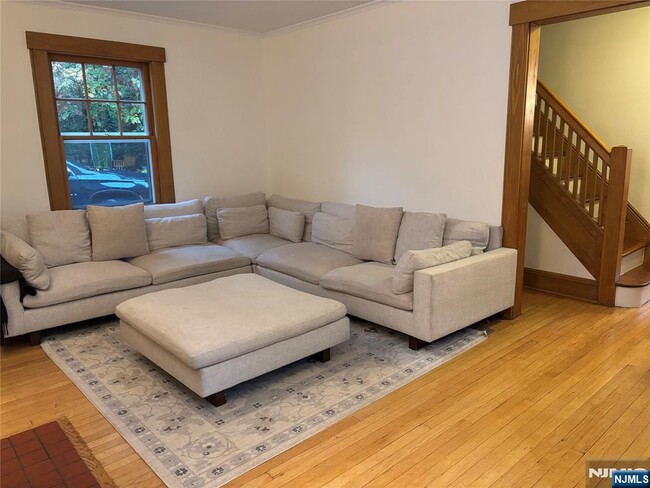 506 Morningside Rd in Ridgewood, NJ - Building Photo - Building Photo