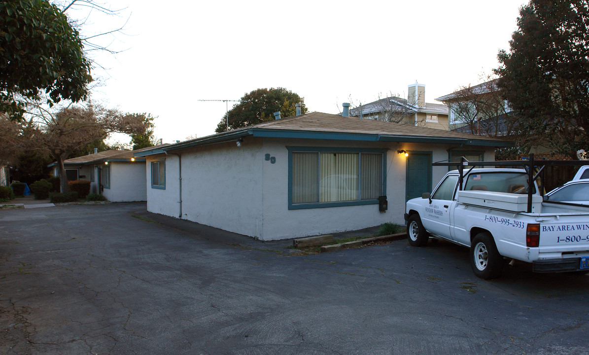 76-80 Murlagan Ave in Mountain View, CA - Building Photo