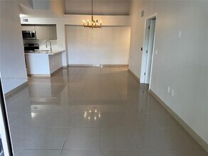 2051 Renaissance Blvd in Miramar, FL - Building Photo - Building Photo