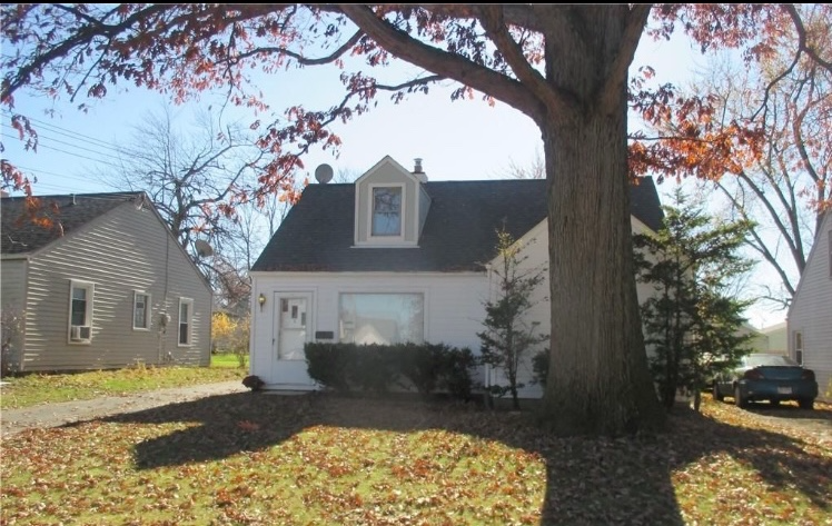 1563 Bancroft Ave in Youngstown, OH - Building Photo