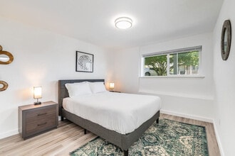 612 S 18th St, Unit SI ID1045862P in Tacoma, WA - Foto de edificio - Building Photo