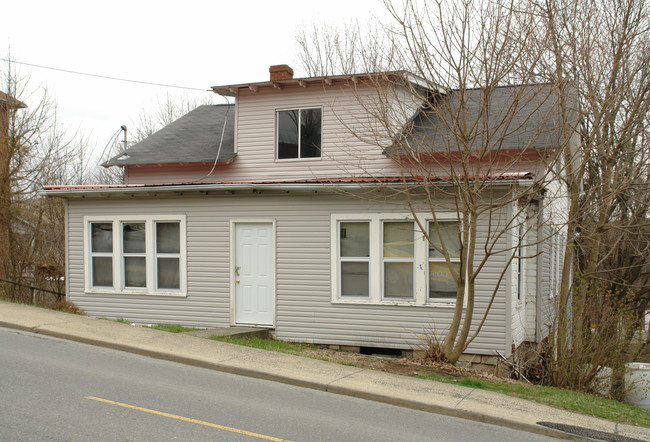 235 S Heber St in Beckley, WV - Building Photo - Building Photo