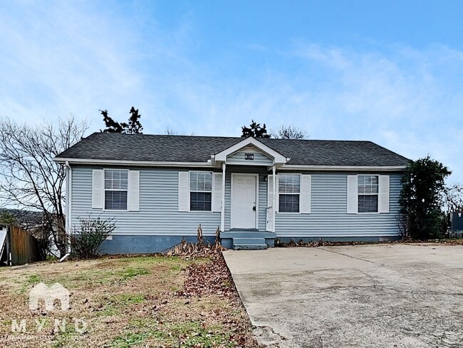 property at 305 Burlwood Ct