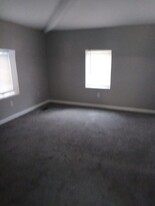 47 Carroll St in Trenton, NJ - Building Photo