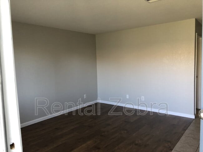 920 Vermont Ave in Turlock, CA - Building Photo - Building Photo