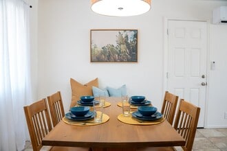 6870 Sunset Rd in Joshua Tree, CA - Building Photo - Building Photo