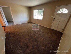 417 Linda Vista Dr in Fountain, CO - Building Photo - Building Photo