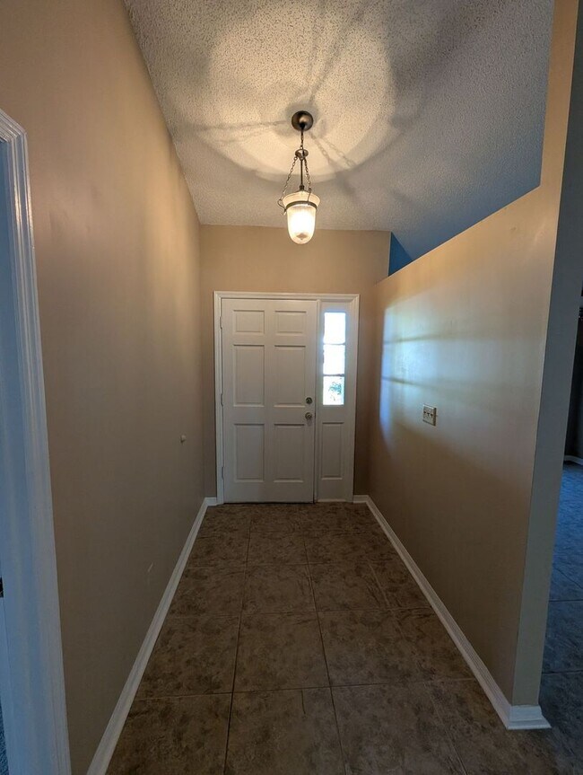 741 Medina Ave in St. Augustine, FL - Building Photo - Building Photo
