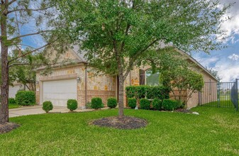 9431 Jayci Hills Ln in Cypress, TX - Foto de edificio - Building Photo