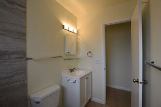 4472 E Bails Pl in Denver, CO - Building Photo - Building Photo