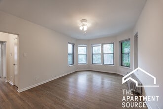 7722 N Marshfield Ave in Chicago, IL - Building Photo - Building Photo